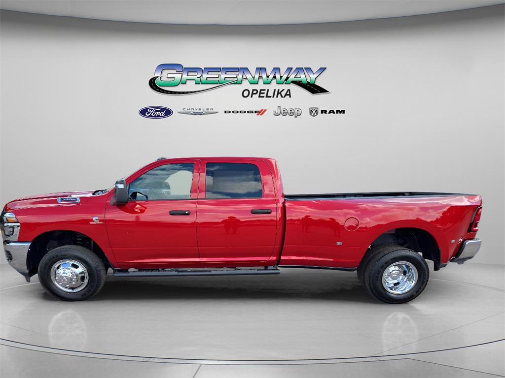 2026 Ram 3500 Tradesman photo 4