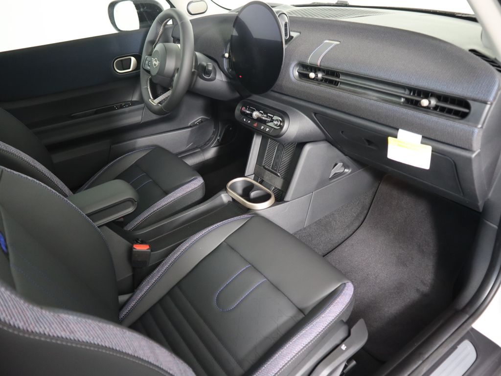 2025 Mini Cooper S Iconic photo 19