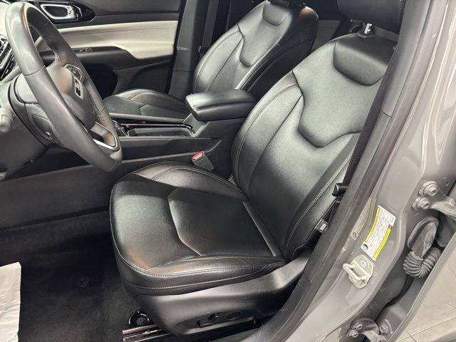 2024 Jeep Compass Limited photo 12