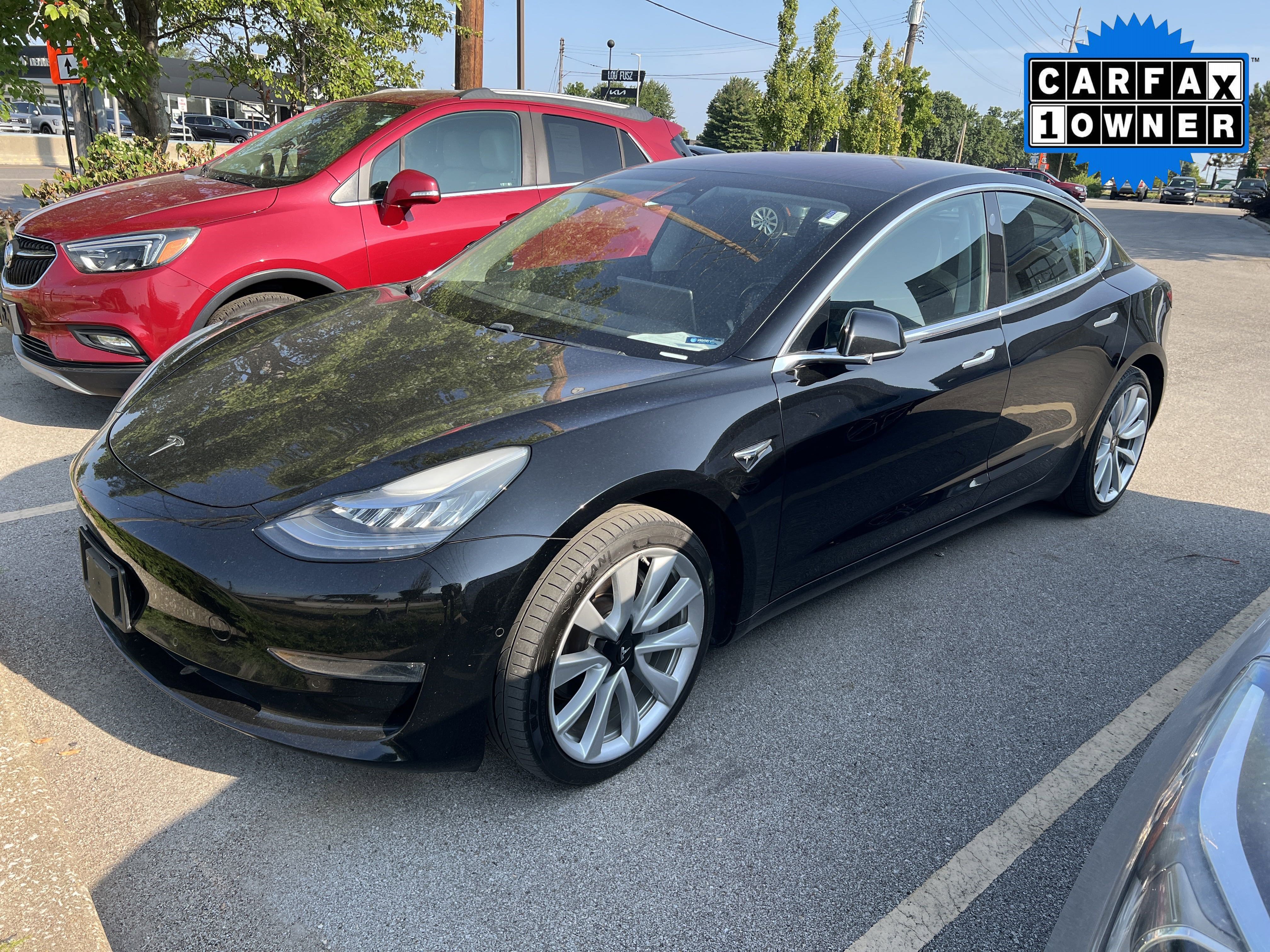 Used 2018 Tesla Model 3 Long Range with VIN 5YJ3E1EAXJF175865 for sale in St. Louis, MO