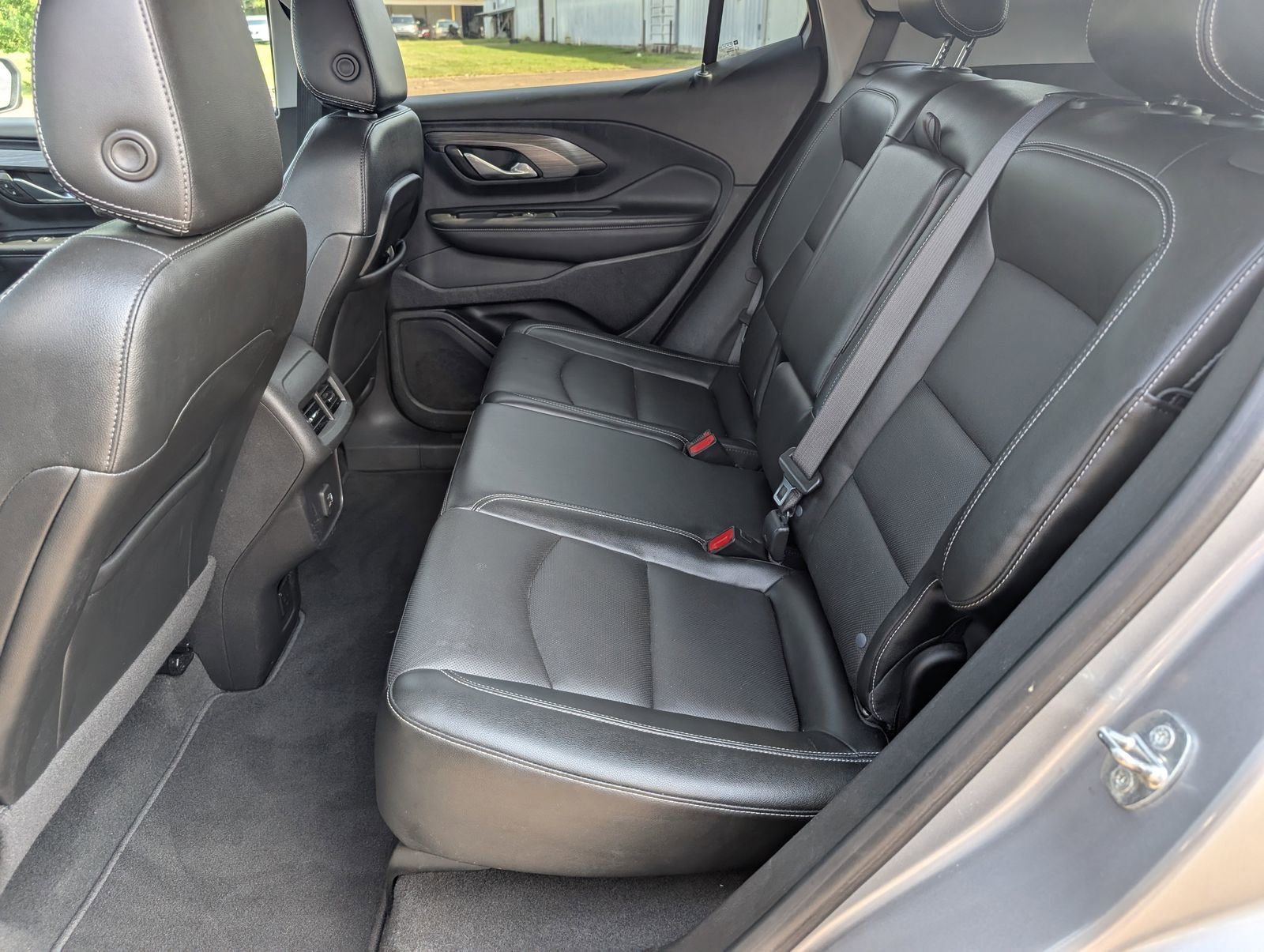 2023 Gmc Terrain SLT photo 32