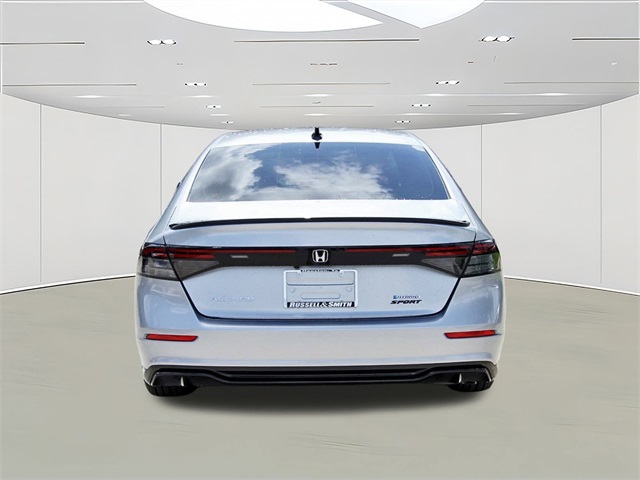 2025 Honda Accord Hybrid Sport-L photo 4