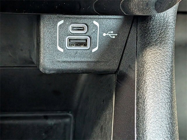 2022 Jeep Compass Latitude Lux photo 20
