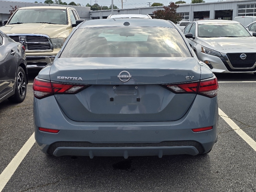 2024 Nissan Sentra SV photo 4