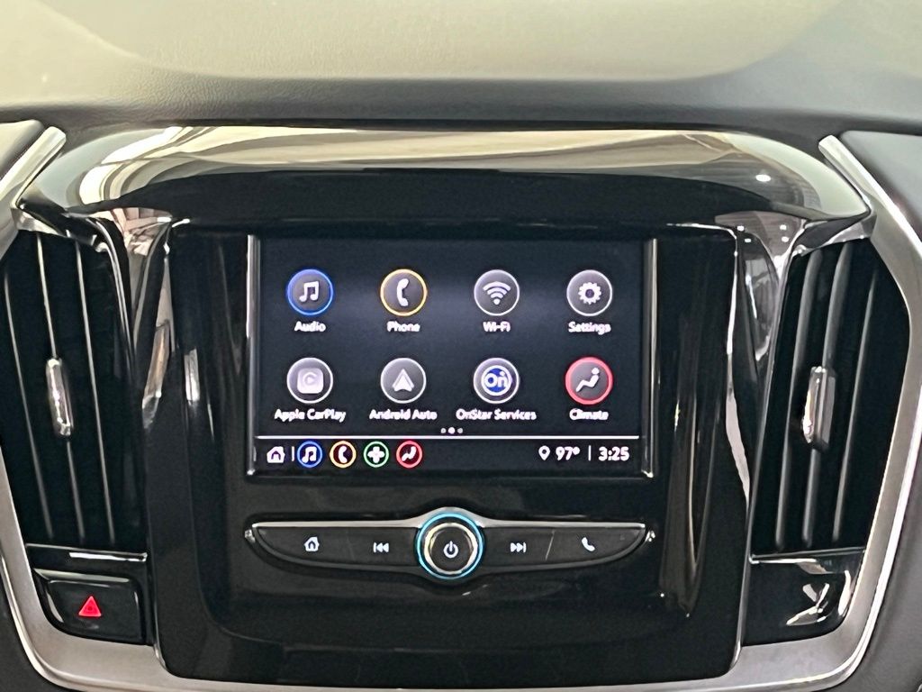 2021 Chevrolet Traverse LS photo 22