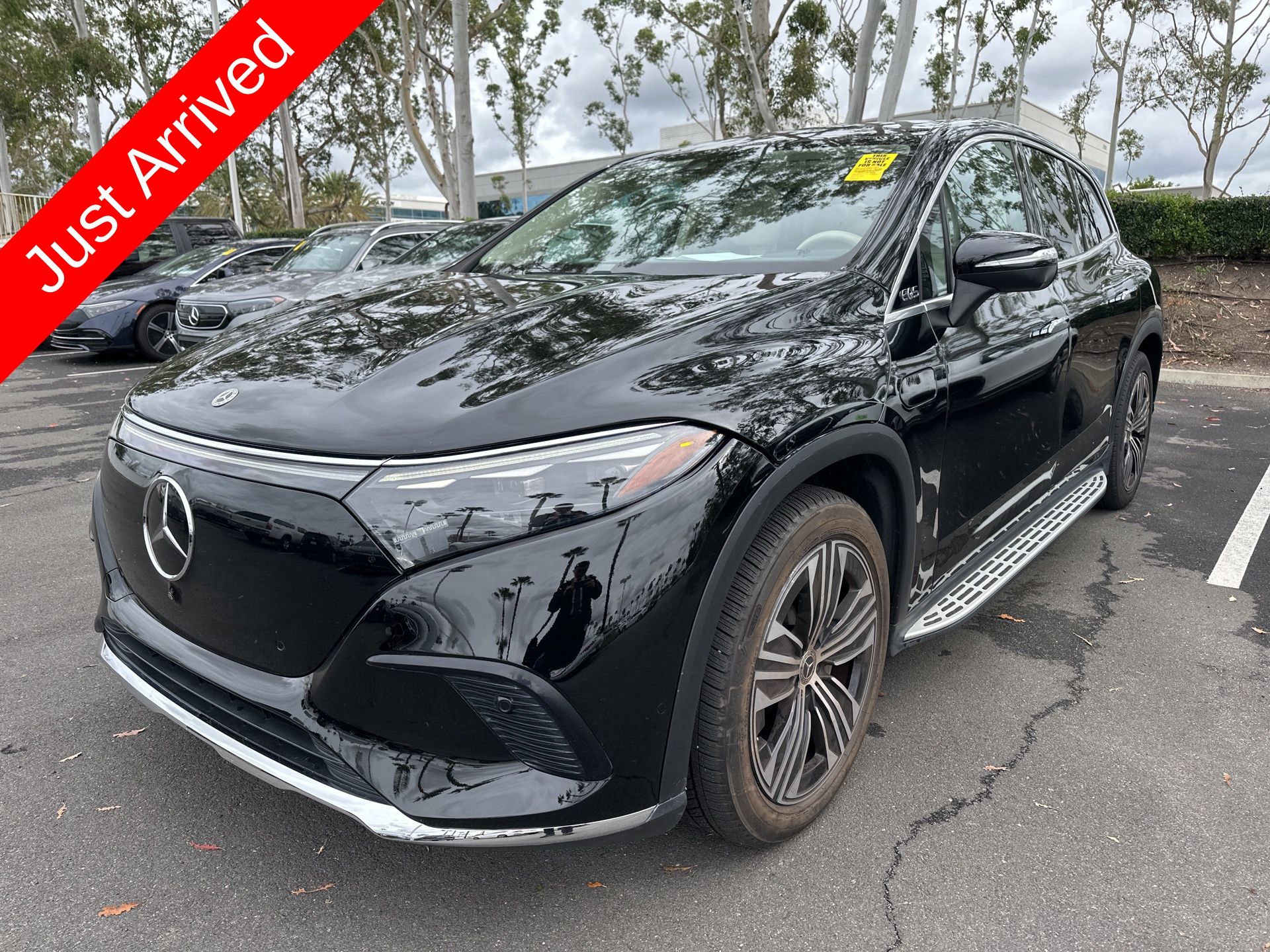 2023 Mercedes-Benz EQS SUV Base