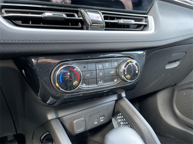 2024 CHEVROLET TRAILBLAZER - Image 33