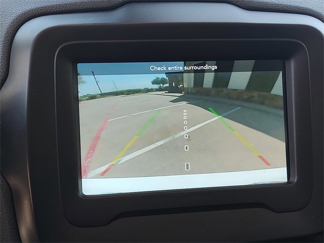 2020 Jeep Renegade Altitude photo 14