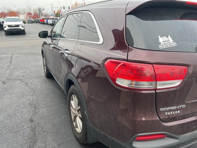 2018 Kia Sorento LX photo 4