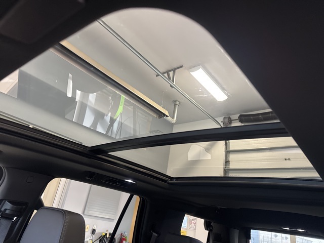 2025 Gmc Yukon Denali photo 2