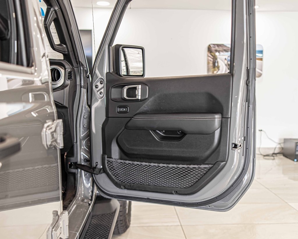 2022 JEEP WRANGLER - Image 40