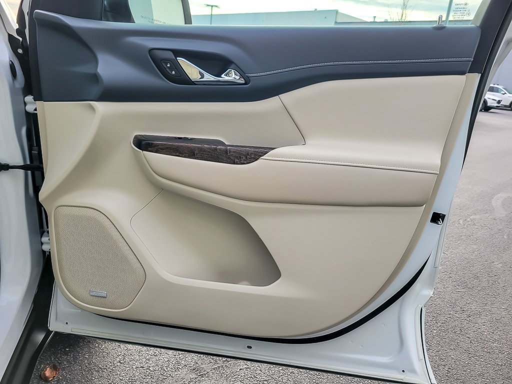 2021 GMC ACADIA - Image 23