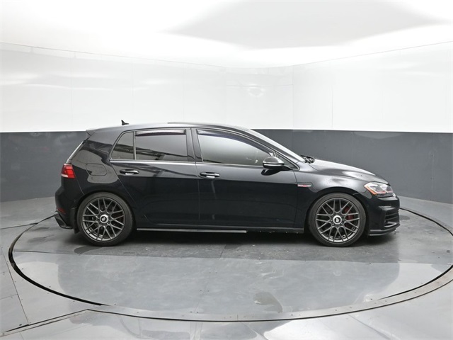 2019 Volkswagen Golf GTI Autobahn photo 22