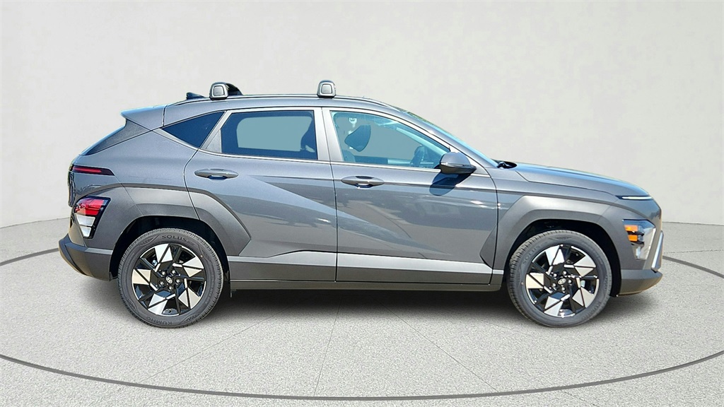 2026 Hyundai Kona SEL photo 26