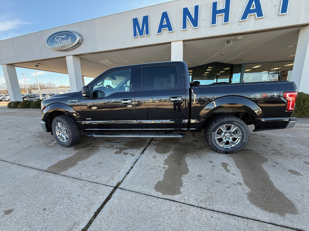 2015 Ford F-150 XLT photo 4