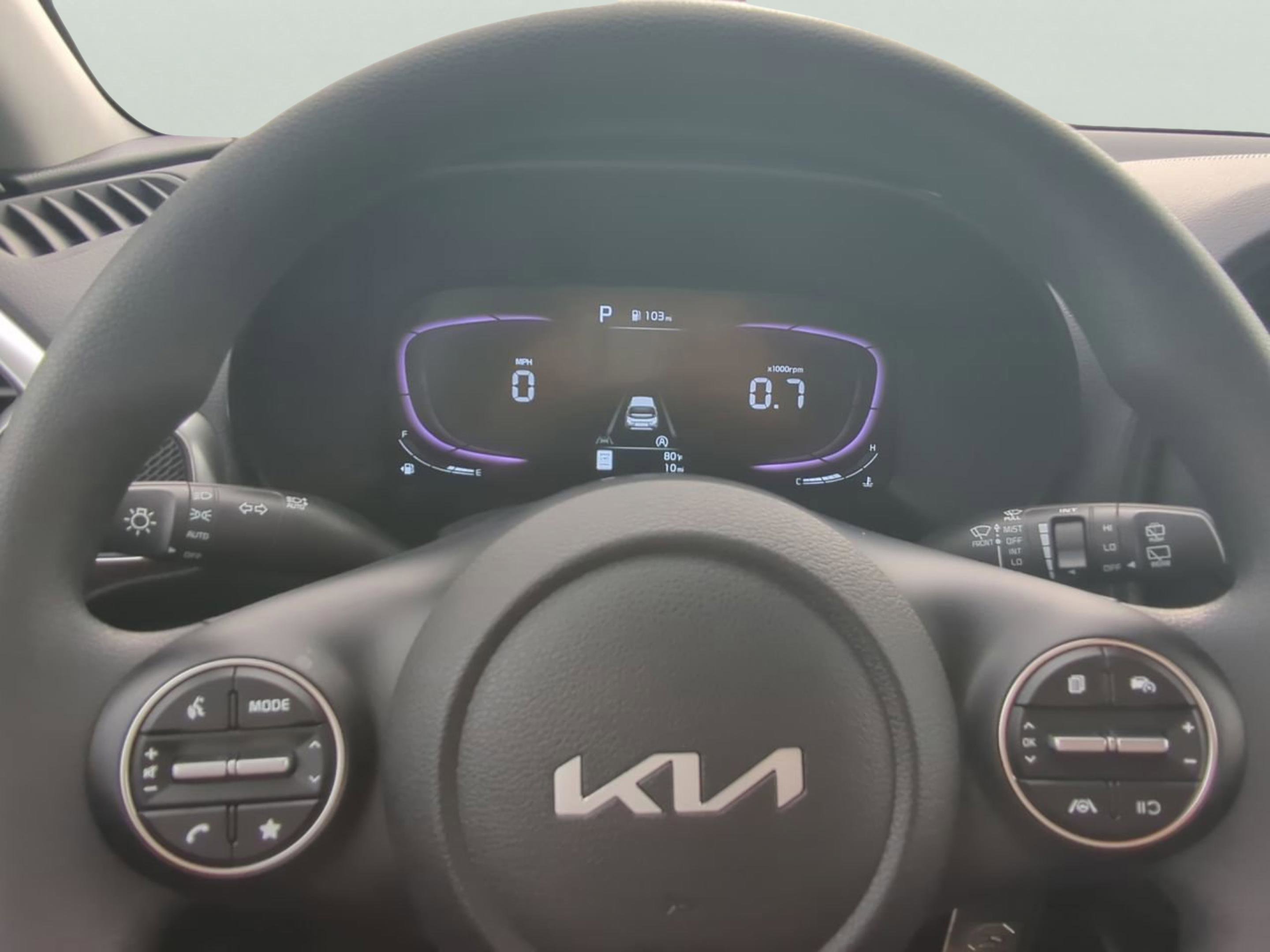 2025 Kia Soul LX photo 21