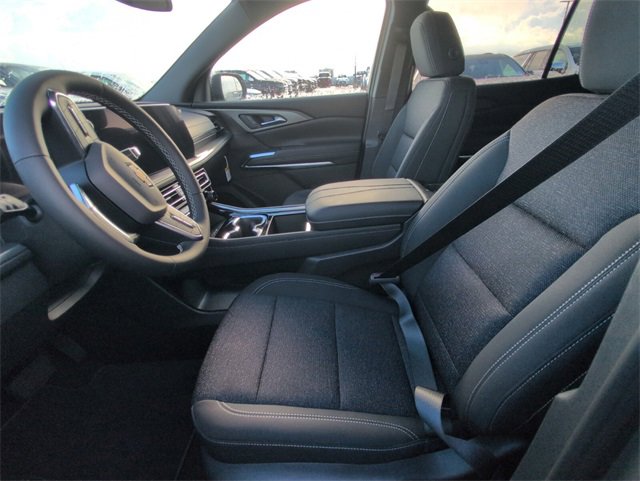2026 Chevrolet Traverse photo 3