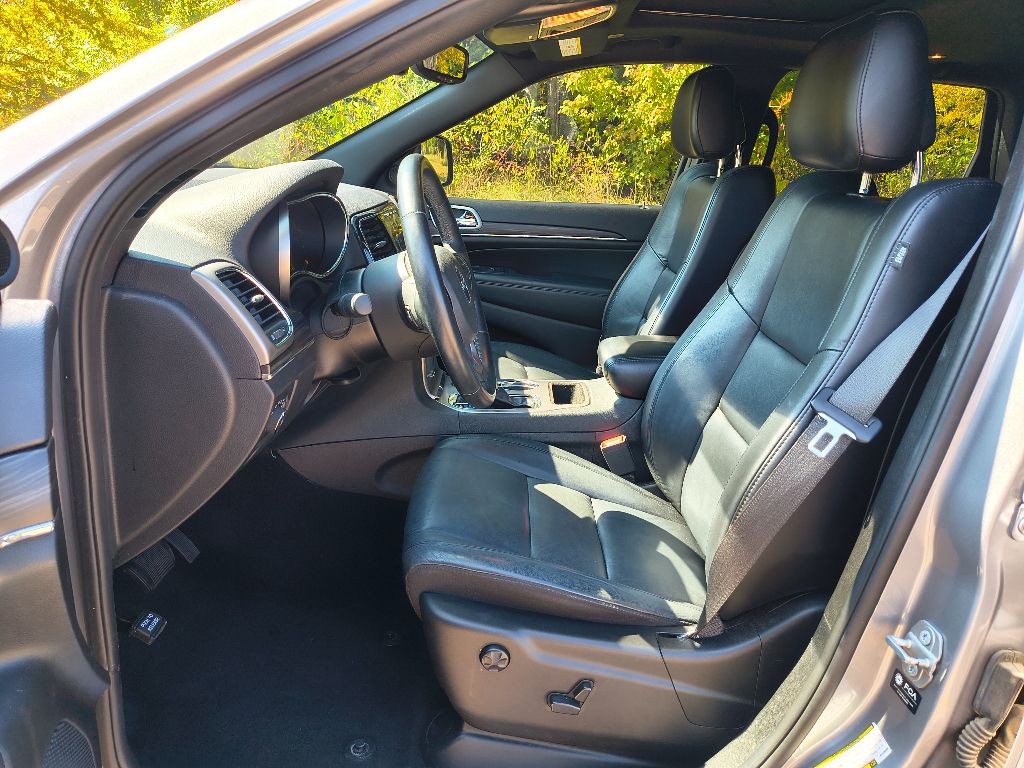2021 Jeep Grand Cherokee Limited photo 16