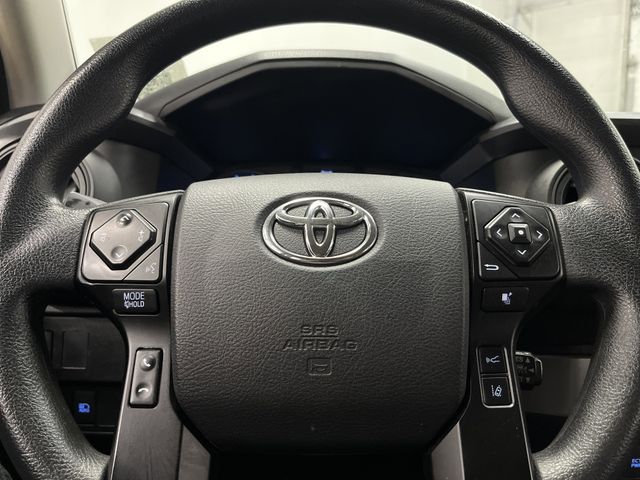 2022 Toyota Tacoma SR photo 12