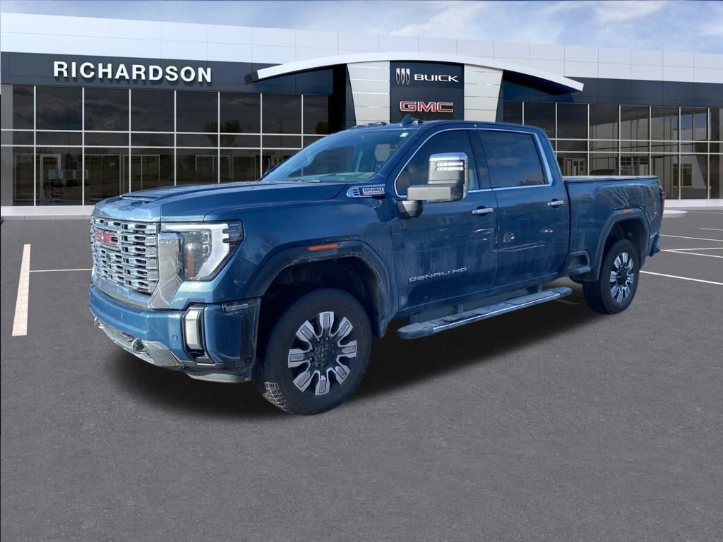 2024 GMC Sierra 2500HD Denali's photo