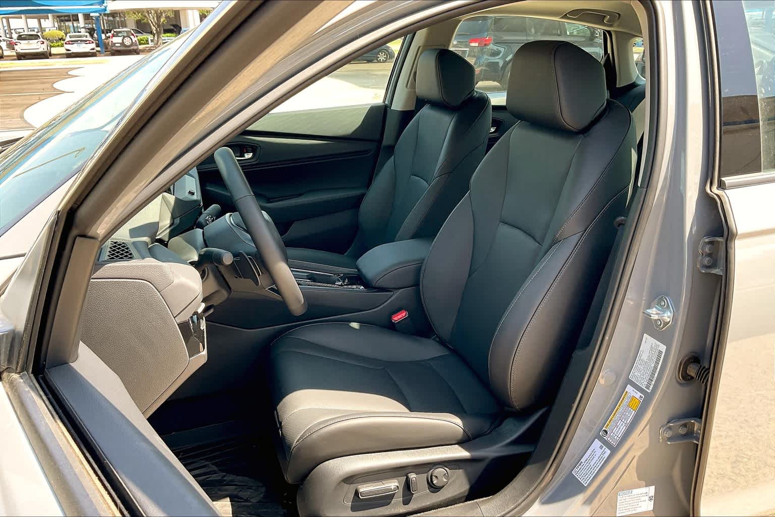 2025 Honda Accord Hybrid EX-L photo 9