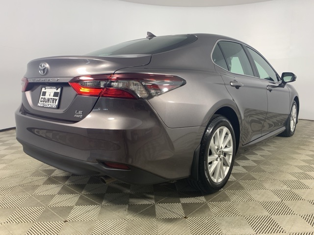 2023 Toyota Camry LE photo 7