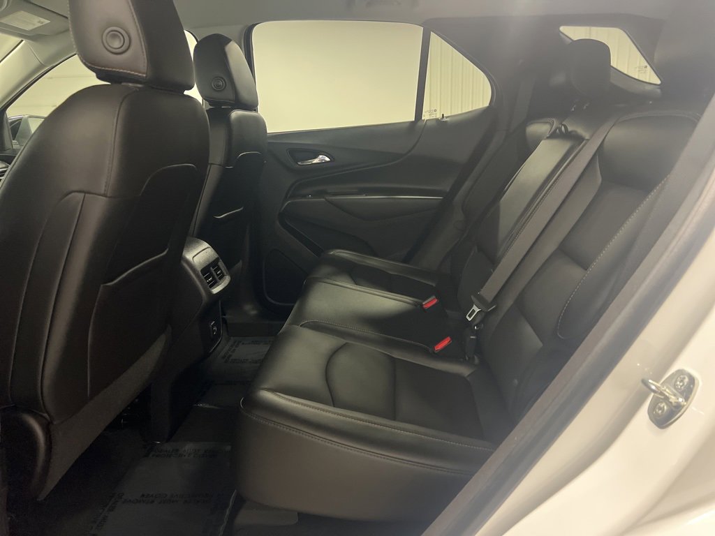 2021 Chevrolet Equinox LT photo 9