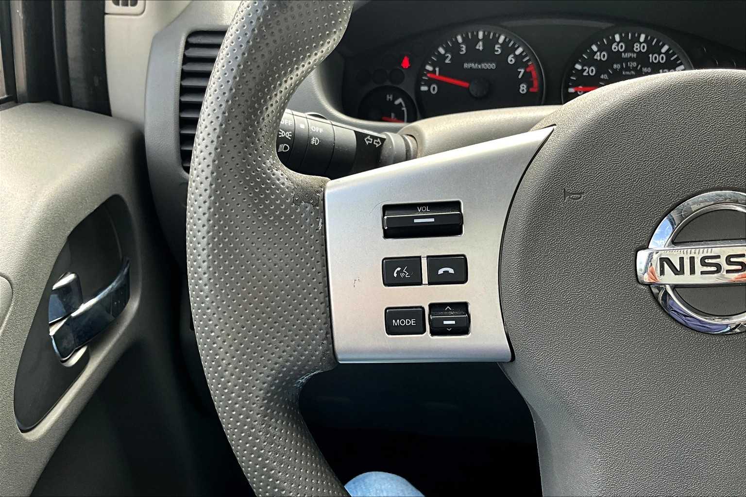 2021 Nissan Frontier SV photo 20