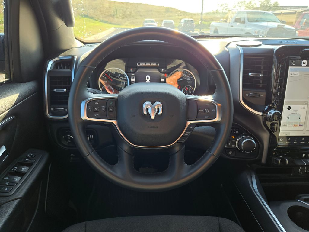 2024 Ram 1500 Big Horn Lone Star Night Edition photo 17