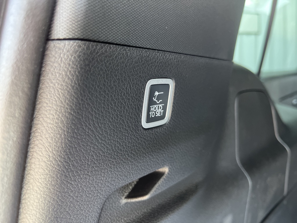 2025 Jeep Wagoneer L Carbide photo 37