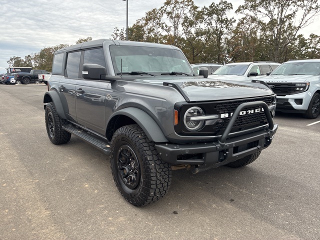 2023 Ford Bronco Wildtrak photo 2