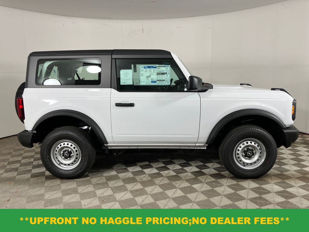 2025 Ford Bronco Base photo 2