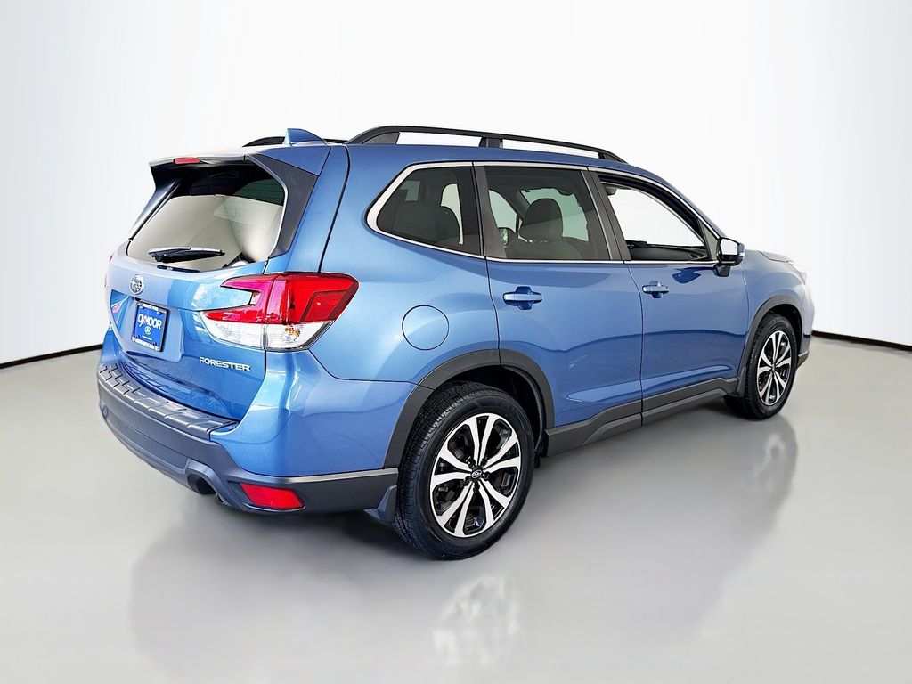 2021 Subaru Forester Limited photo 11