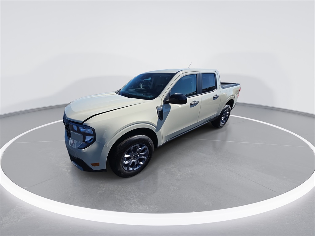 2025 Ford Maverick XLT photo 3