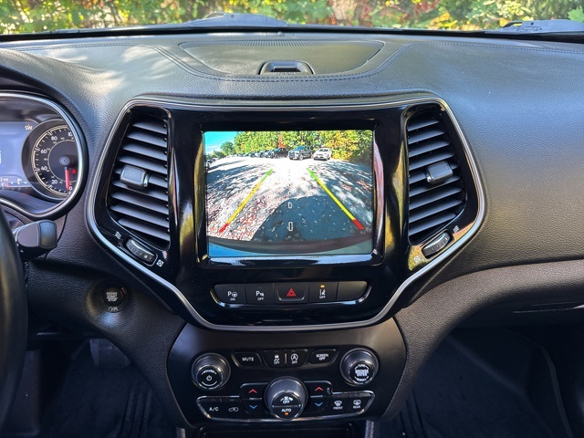 2021 Jeep Cherokee Limited photo 27