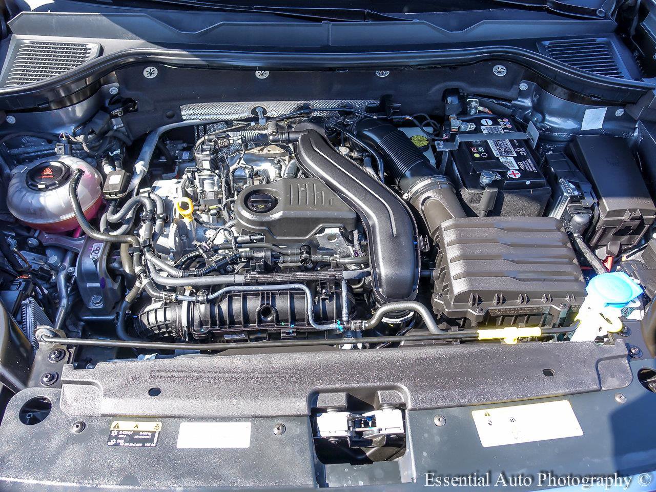 2023 VOLKSWAGEN TAOS - Image 27