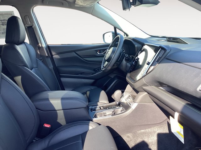 2025 Subaru Ascent Onyx Edition Touring photo 15