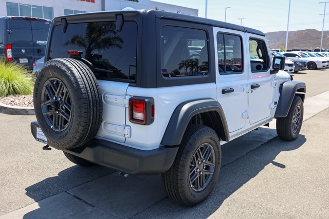 2025 Jeep Wrangler Sport S photo 4