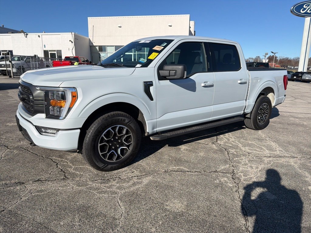 2022 Ford F-150 XLT's photo