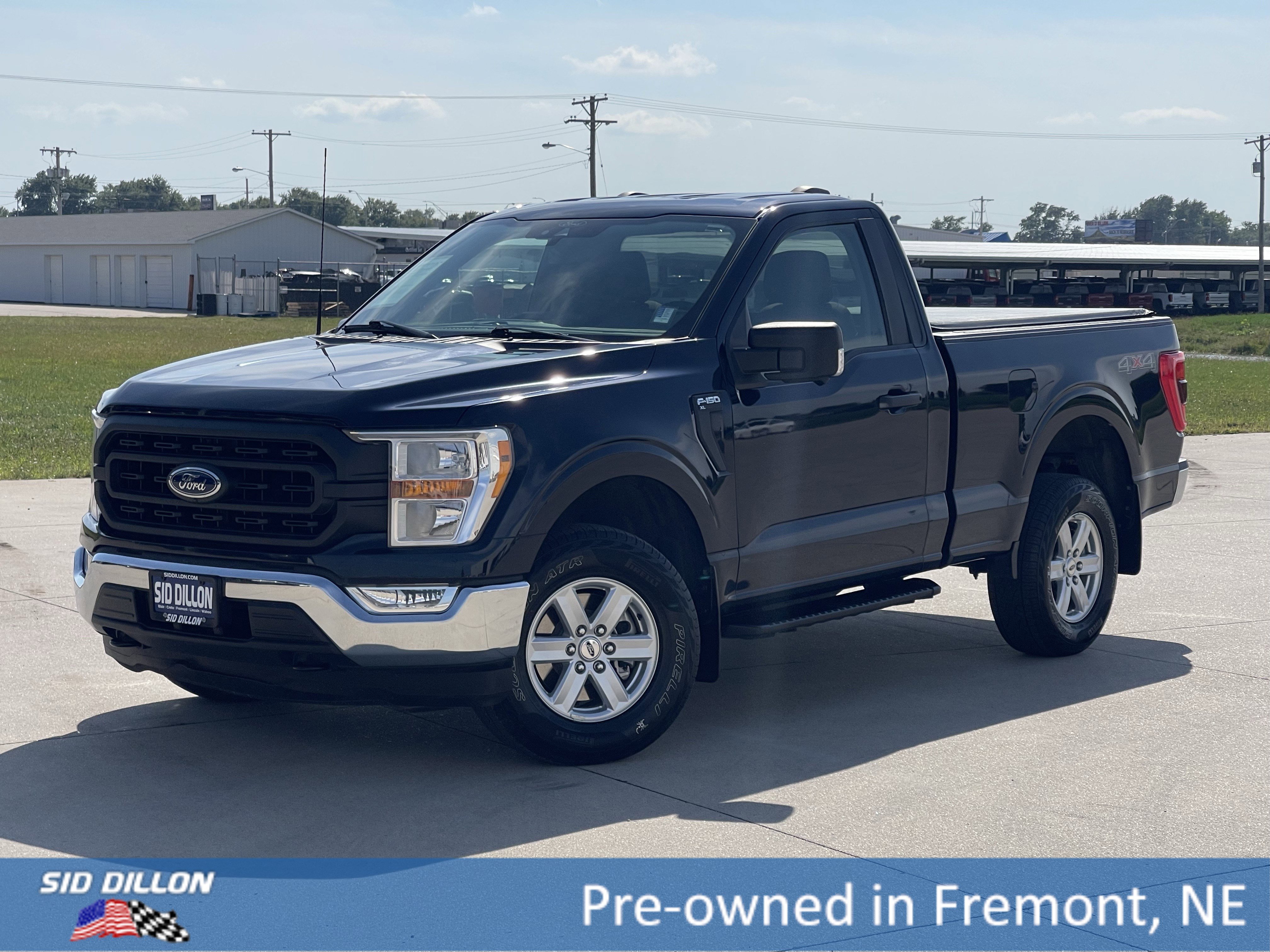 2021 Ford F-150 XL's photo