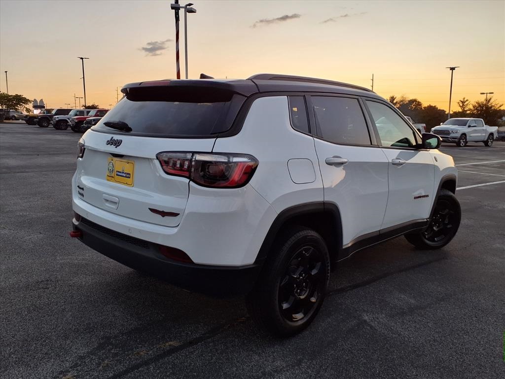 2024 Jeep Compass Trailhawk photo 23