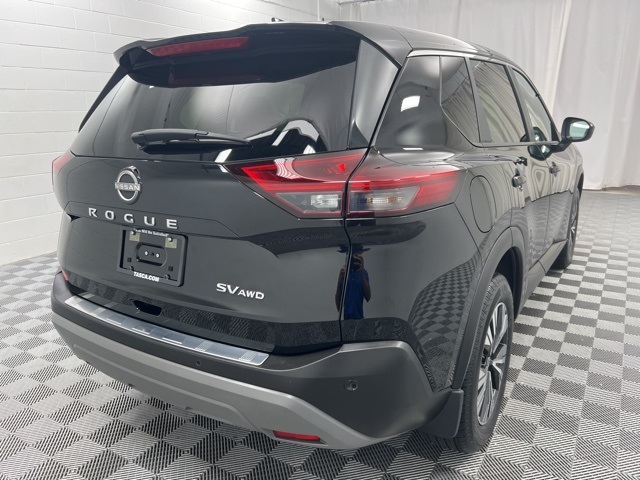 2023 Nissan Rogue SV photo 5
