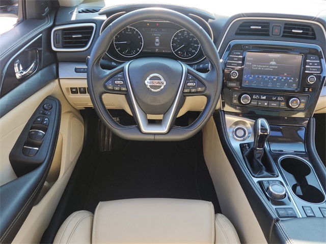 2018 Nissan Maxima SL photo 13