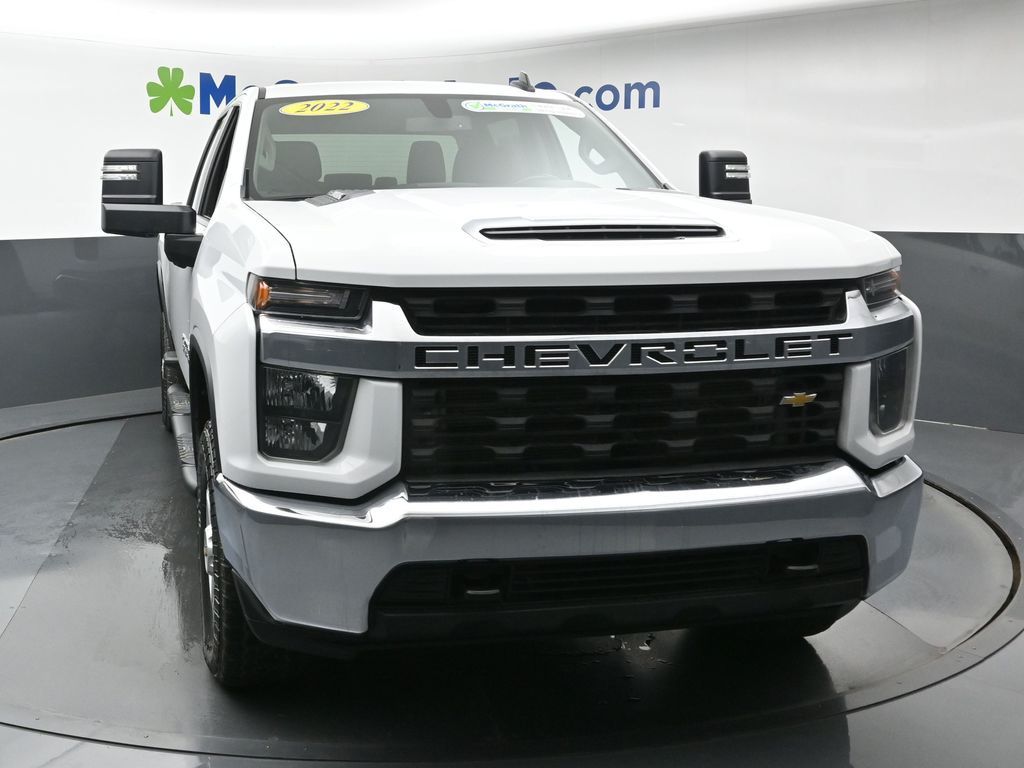 2022 Chevrolet Silverado 2500HD LT photo 2