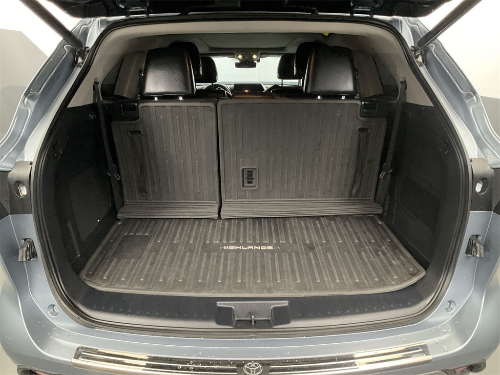 2021 Toyota Highlander Platinum photo 30