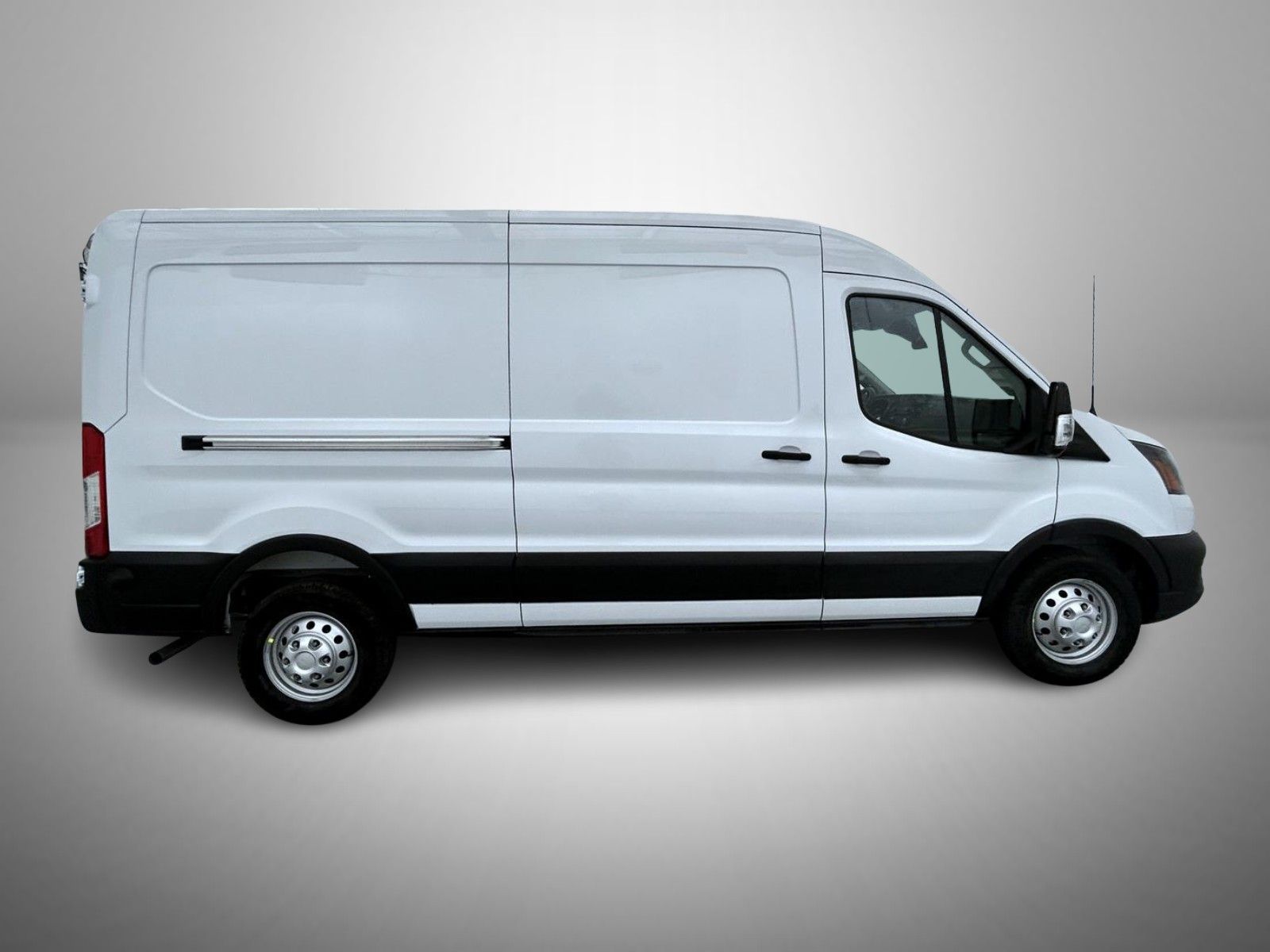 2025 Ford Transit photo 2