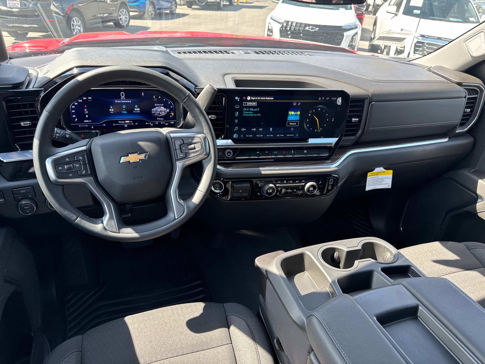 2025 Chevrolet Silverado 1500 LT photo 11