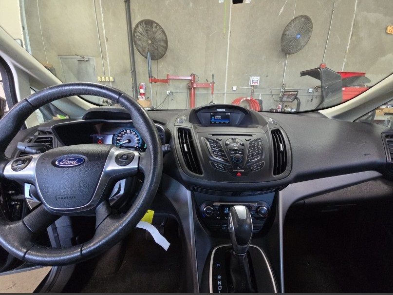 2016 Ford C-Max Hybrid SE photo 11