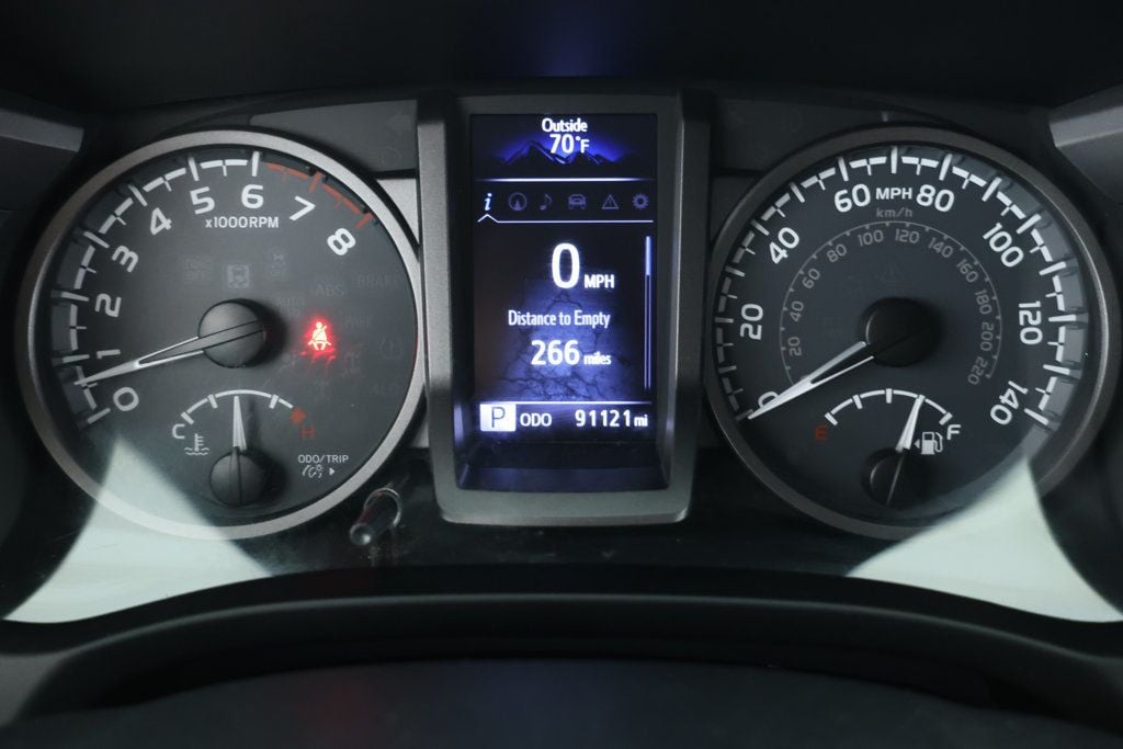 2017 Toyota Tacoma SR5 Sport TRD Pro photo 13