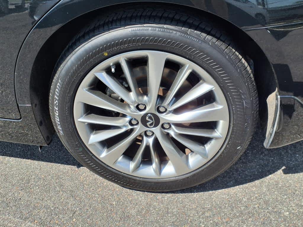 2022 Infiniti Q50 LUXE photo 9